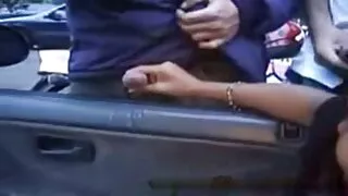 බ්ලූ සහ බ්ලූ ආරක්ෂිත ගෙදර විකිණීම, යහන මත