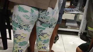 Lonel pulcino චික් kills clit and shoves fingers in puct while mom is at work