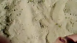 Customer fucks තමන් සමග විවිධ dilds at casting before scurt